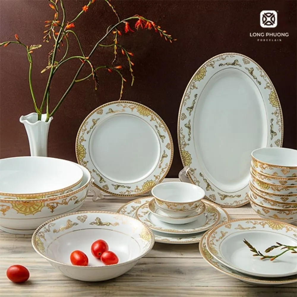 This 8-piece Thien Ma dinnerware set