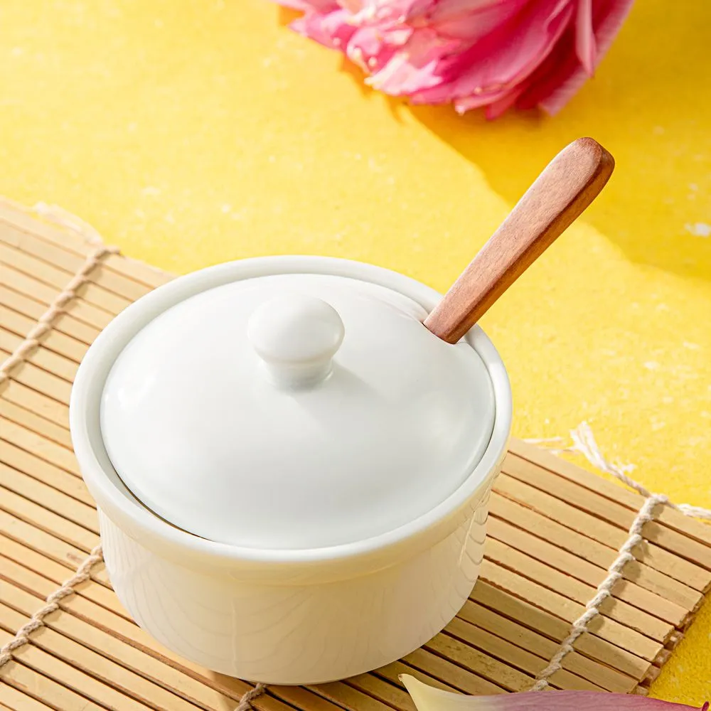 Mini-casserole-dish-with-lid-2 Mini porcelain casserole dish with lid