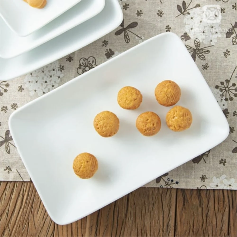 Rectangular-Napkin-Plate (3) plate sets clean shape and glossy finish make it a beautiful detail