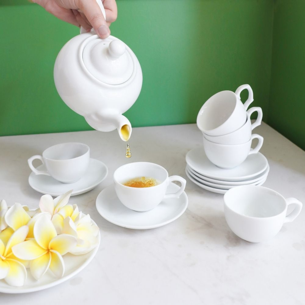 Round-Bellied-Tea-Set-2 Long Phuong tea set