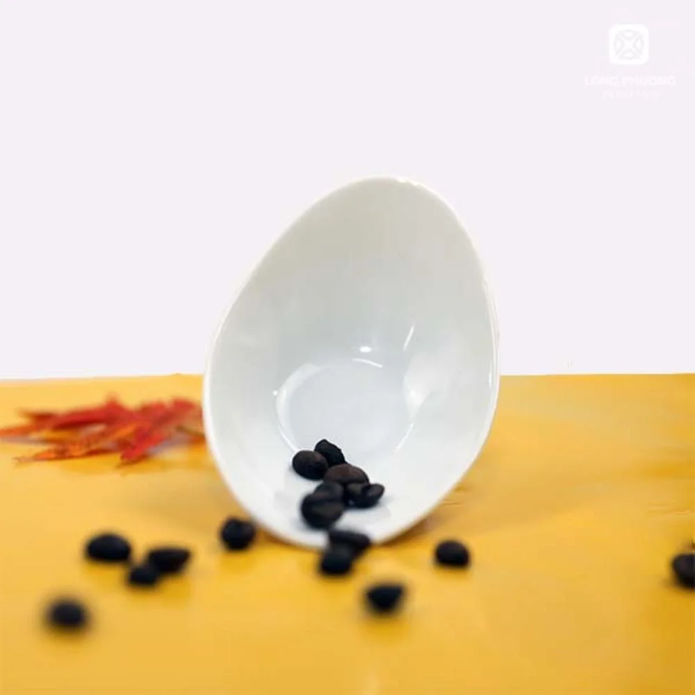 Thanh-ca-porcelain-sauce-dish-3 Elegant dipping dish for soy sauce