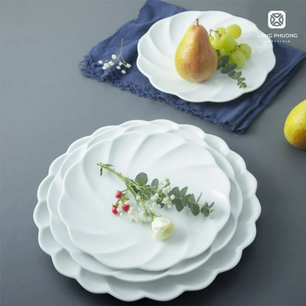 Twisted-Stylish-Plate (3) Twisted Stylish plates