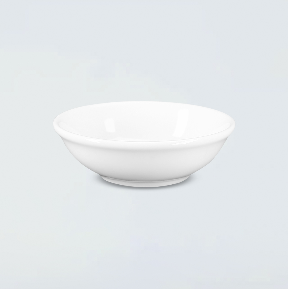 Classic porcelain sauce dish
