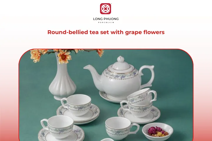 The round-bellied tea set with grape flowers brings peace and a touch of tradition to every sip