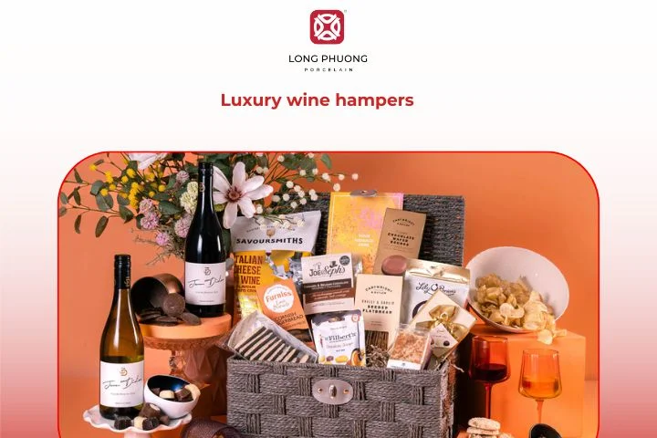 Luxury wine hamper — premium and celebratory housewarming gift for new homeowners.