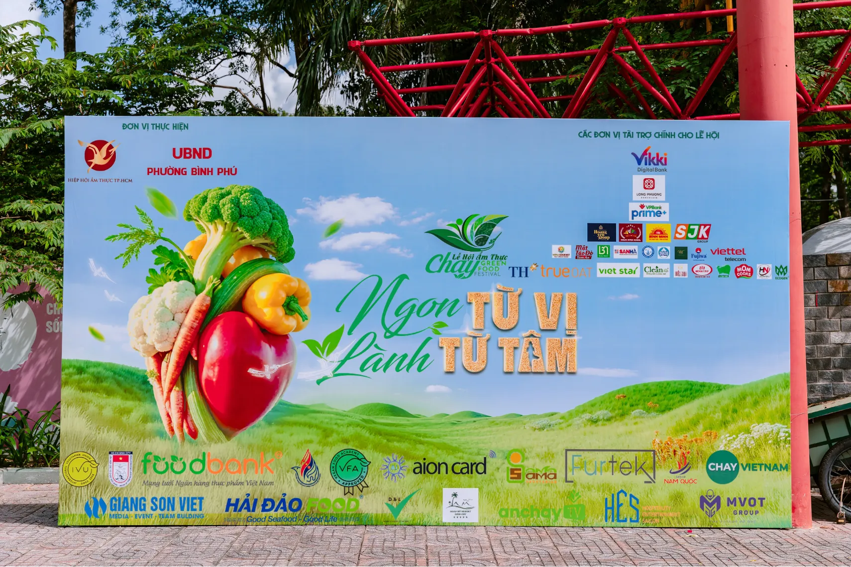 Vegetarian Food Festival 2025 honors green cuisine and spreads healthy lifestyle to the community