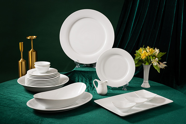 bộ bát đĩa quà tặng ở TPHCM sang trọng