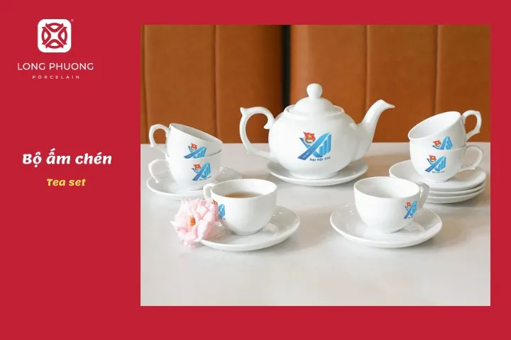 ấm chén quà tặng đại hội hội liên hiệp thanh niên