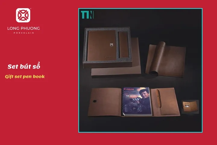 tặng set bút sổ