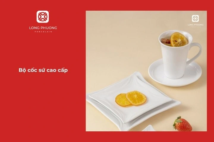 Bộ cốc sứ cao cấp là món quà tinh tế và thực tế, bố có thể dùng hằng ngày.