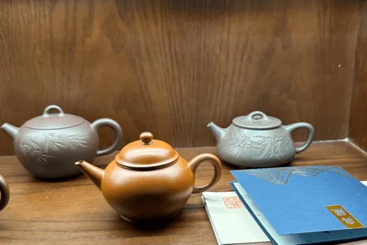 nghệ thuật gốm tử sa trong chế tác ấm trà