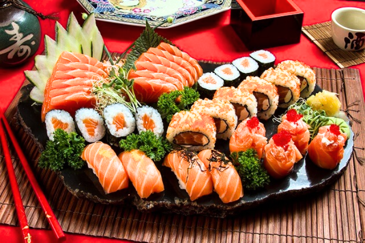 Sushi là một món ăn đơn giản có thể làm tại nhà