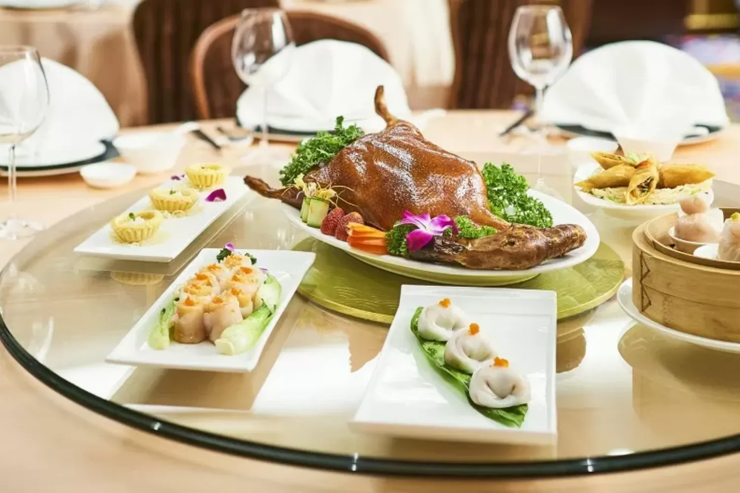 bát đĩa nhà hàng ở quảng ninh