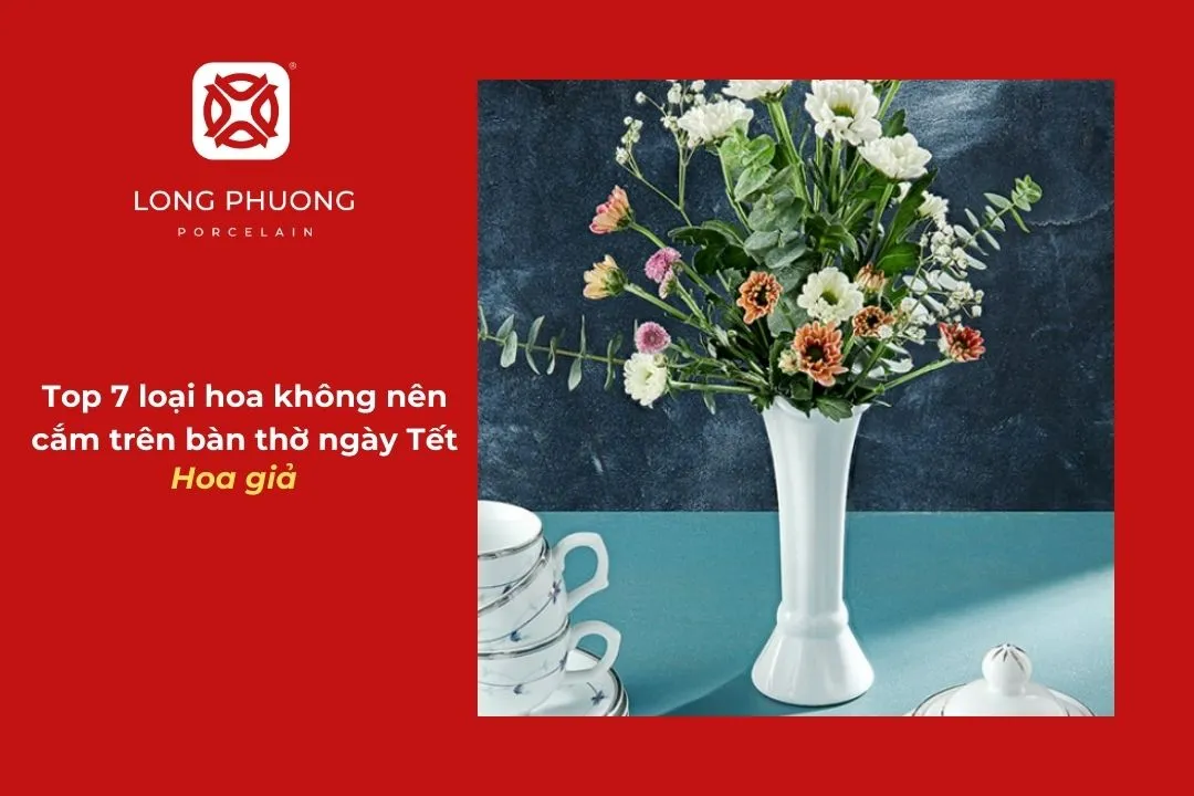 không nên cắm hoa giả trên bàn thờ