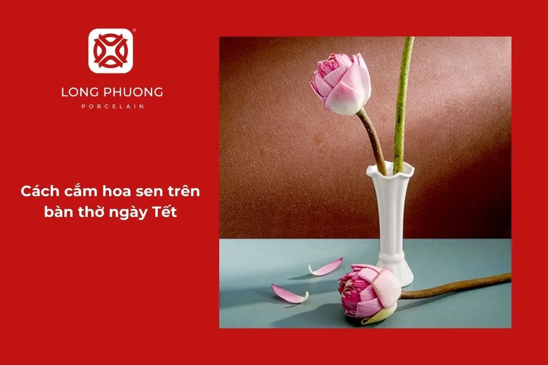 ban thờ ngày tết cắm hoa sen
