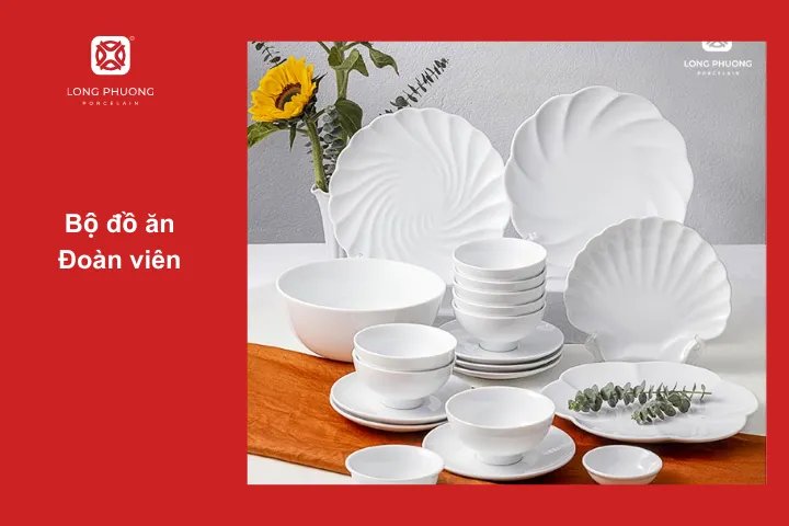 Bộ bàn ăn Đoàn Viên tạo ấn tượng với những chiếc đĩa kiểu dáng đặc biệt