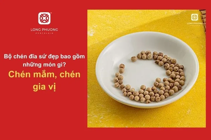 Nhỏ gọn, phù hợp để đựng nước mắm, muối ớt, tương ớt hoặc đồ chấm khác.