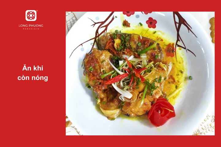 Món cá ăn nóng sẽ đỡ bị tanh hơn