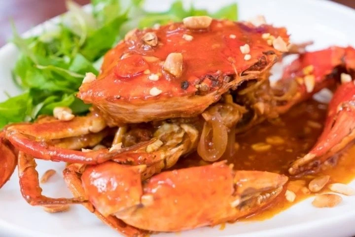 Cua biển làm gì ngon? Cùng Sứ Long Phương khám phá chi tiết dưới đây