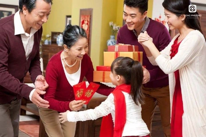 Món quà mừng thọ thể hiện sự quan tâm