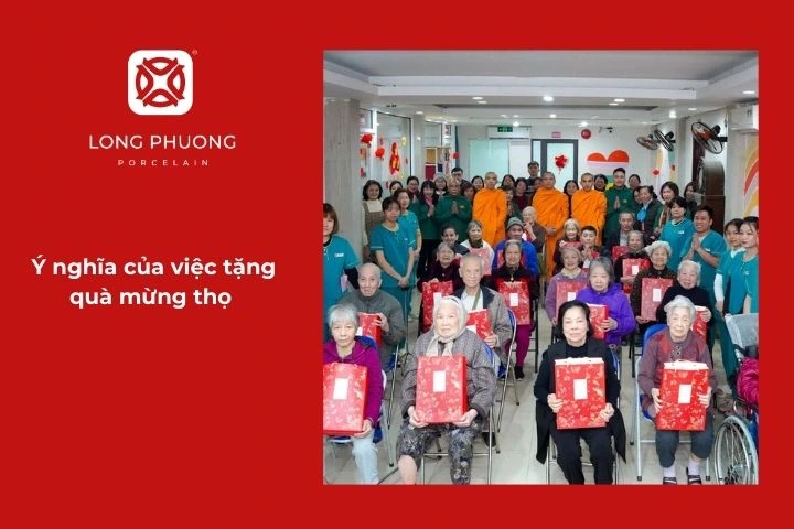 Ý nghĩa của việc tặng quà mừng thọ