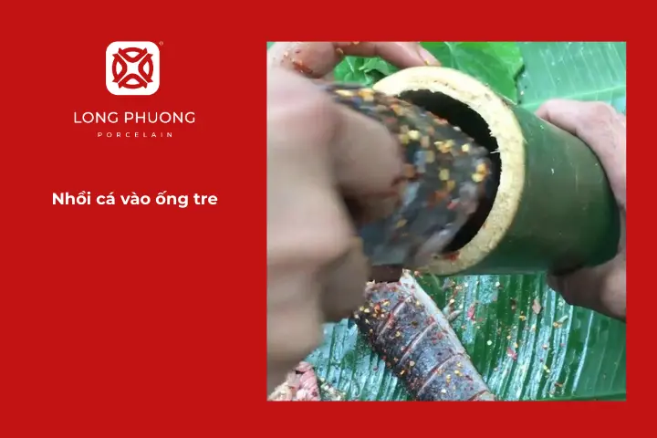 Chuẩn bị hai ống tre sạch có đường kính vừa đủ miệng cá