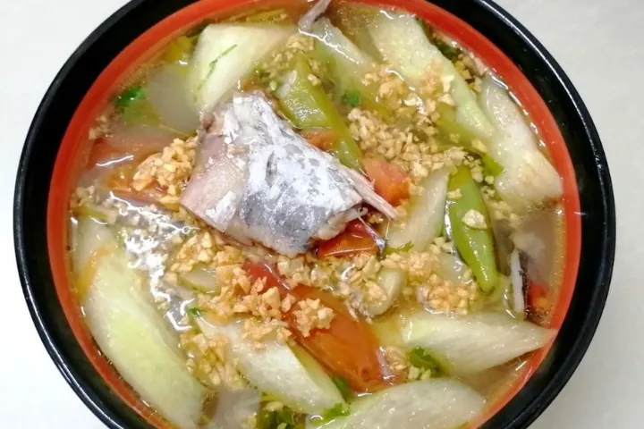 Bật mí 4 cách nấu canh chua cá thu đậm đà không tanh ngay tại nhà