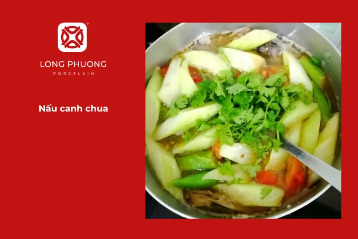 Nấu canh chua cho món canh chua đầu cá thu
