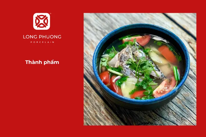 Hoàn thiện món canh chua đầu cá thu
