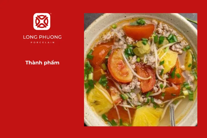 Hoàn thiện món cá thu nấu canh chua với dứa