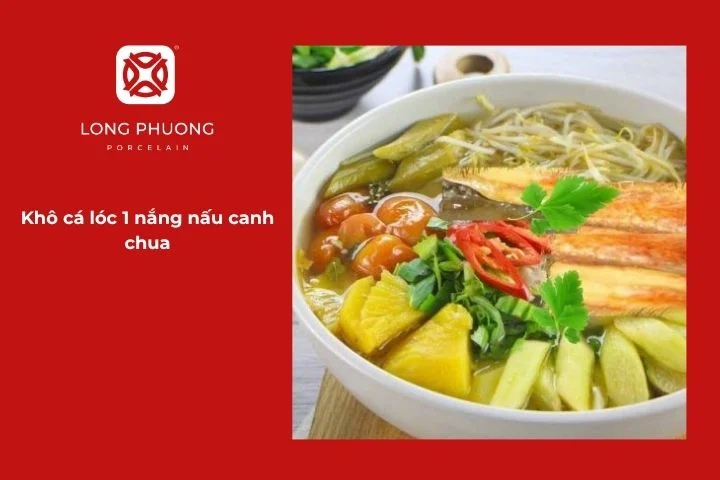 Canh chua khô cá lóc 1 nắng với rau củ tươi