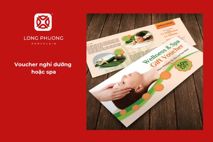 Một kỳ nghỉ ngắn hay gói dịch vụ spa sẽ mang lại sự thư giãn cho đối tác nữ sau những ngày làm việc căng thẳng