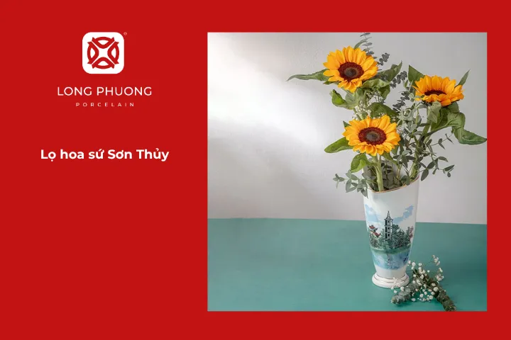 Lọ hoa sứ Sơn Thủy được thiết kế dựa trên dáng vẻ e ấp của một bông hoa đang hé nở