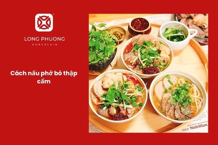 Phở thập cẩm gồm gầu, nạm, tái đầy đặn