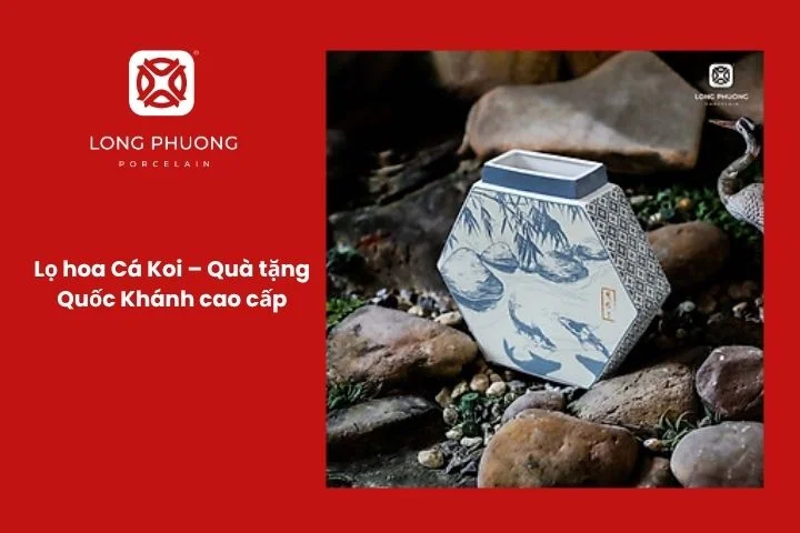 Lọ hoa Cá Koi phong thủy biểu trưng cho thịnh vượng