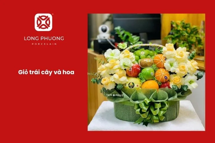 Giỏ trái cây và hoa tươi dành tặng ngày Quốc khánh