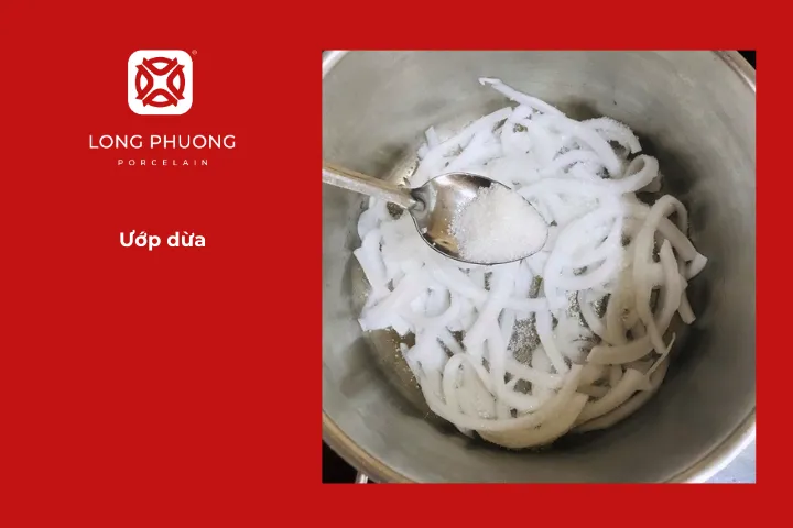 Ướp dừa cho món mứt dừa vị cà phê