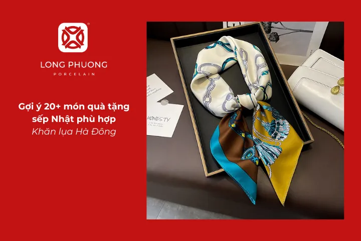 Nên tặng quà gì cho sếp Nhật? Khăn lụa Hà Đông là lựa chọn thanh lịch dành cho sếp nữ