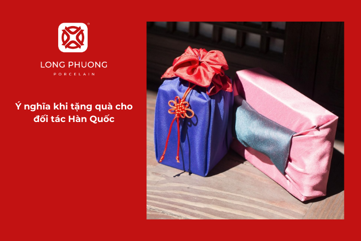 Quà tặng giúp thể hiện tôn trọng, gắn kết hợp tác và xây dựng hình ảnh chuyên nghiệp lâu dài