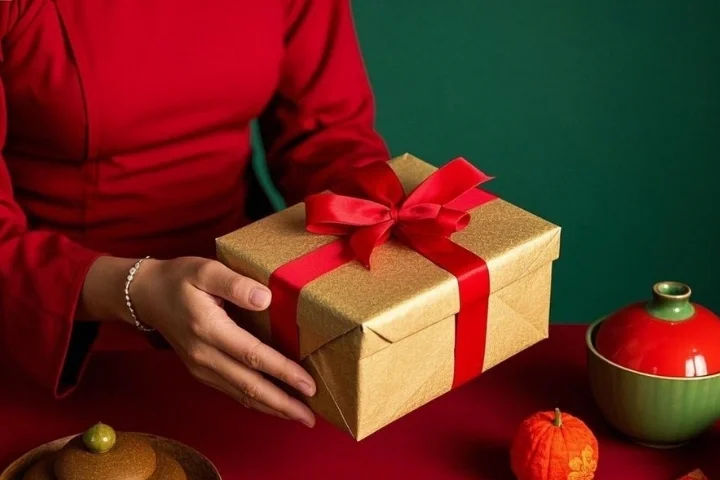 Top 20+ quà tặng đối tác Trung Quốc sang trọng, ý nghĩa cho doanh nghiệp năm 2026