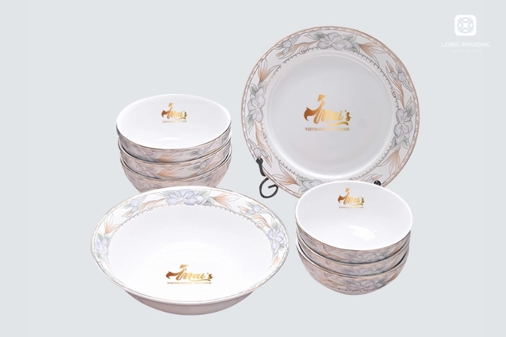 Bộ đồ ăn Dây Xanh in logo phong cách thiên nhiên và bền vững