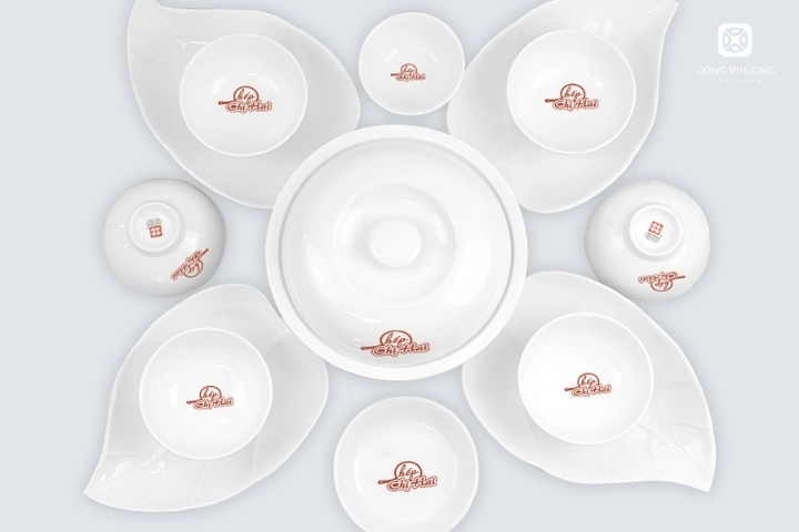 Bộ đồ ăn An Nhiên in logo phong cách tối giản và tinh tế